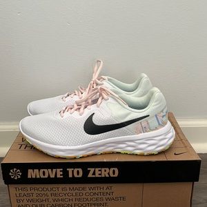 These are the nike revolution 6 next nature premium running shoes.